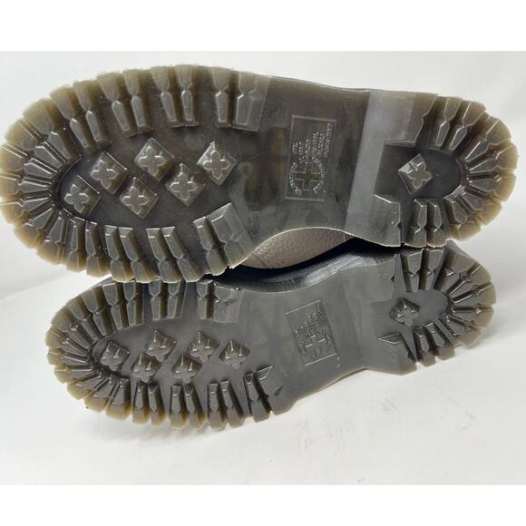 Dr. Martens Devon Heart Leather Platform Boots SIZE 5/US - Picture 7 of 10